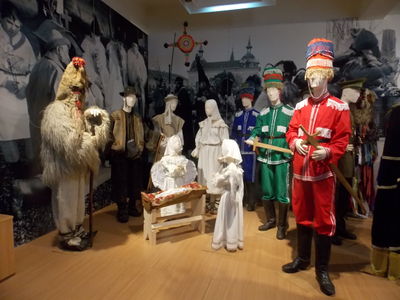 Ethnografisches Museum Sighetu, traditionelle Kleidung und Uniformen