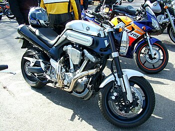 Yamaha MT-01 motorcycle.jpg