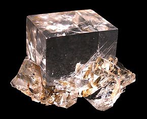 Fluorite-gem7-51b.jpg