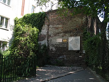 Mauer Warschauer Ghetto.JPG