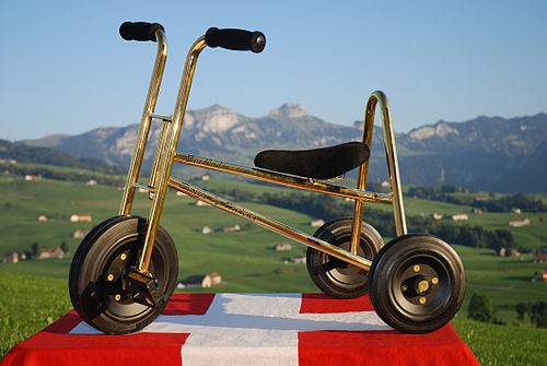 Goldiges Dreirad.jpg